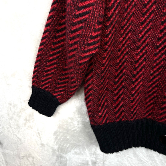 Vtg 80's Saito Small Chevron Large Button Wool Sweater Boom Boom Shoulder Pads - Picture 7 of 16